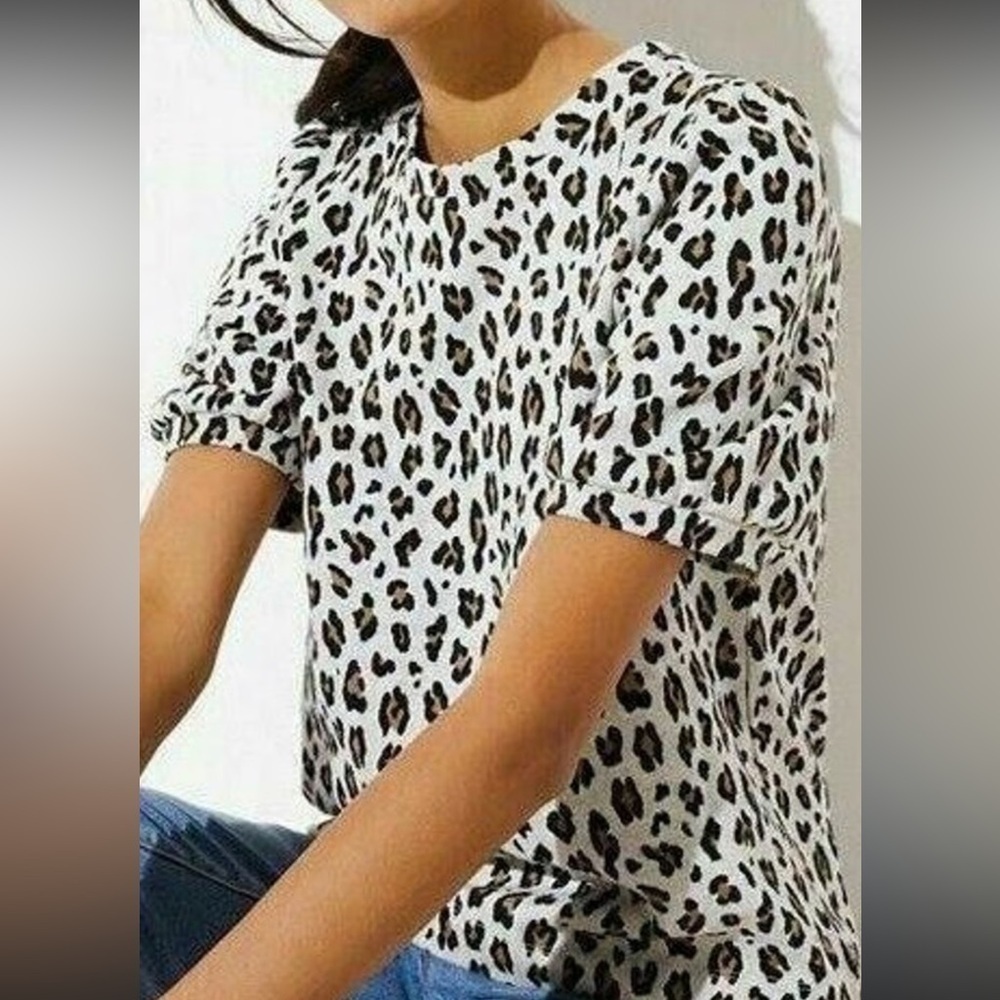LOFT Puff Sleeve cheetah print Short sleeve sweater Size XL excellent condition